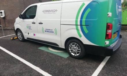 A ground-breaking real-world trial of wireless electric vans goes live in Edinburgh