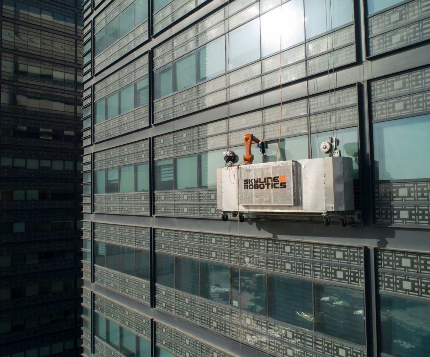 Skyline Robotics partners with Platinum to bring Ozmo robotic window cleaners to NYC skyscrapers