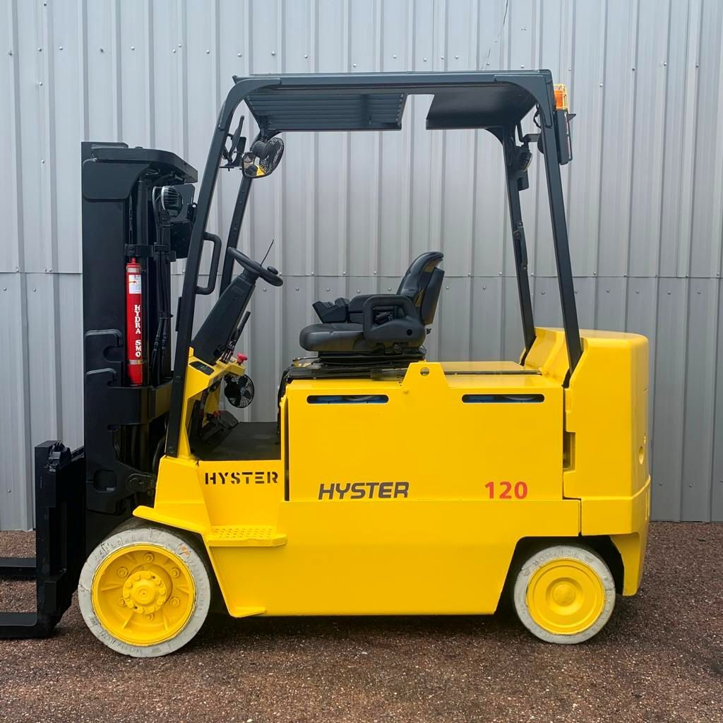 Why are used forklifts in short supply?