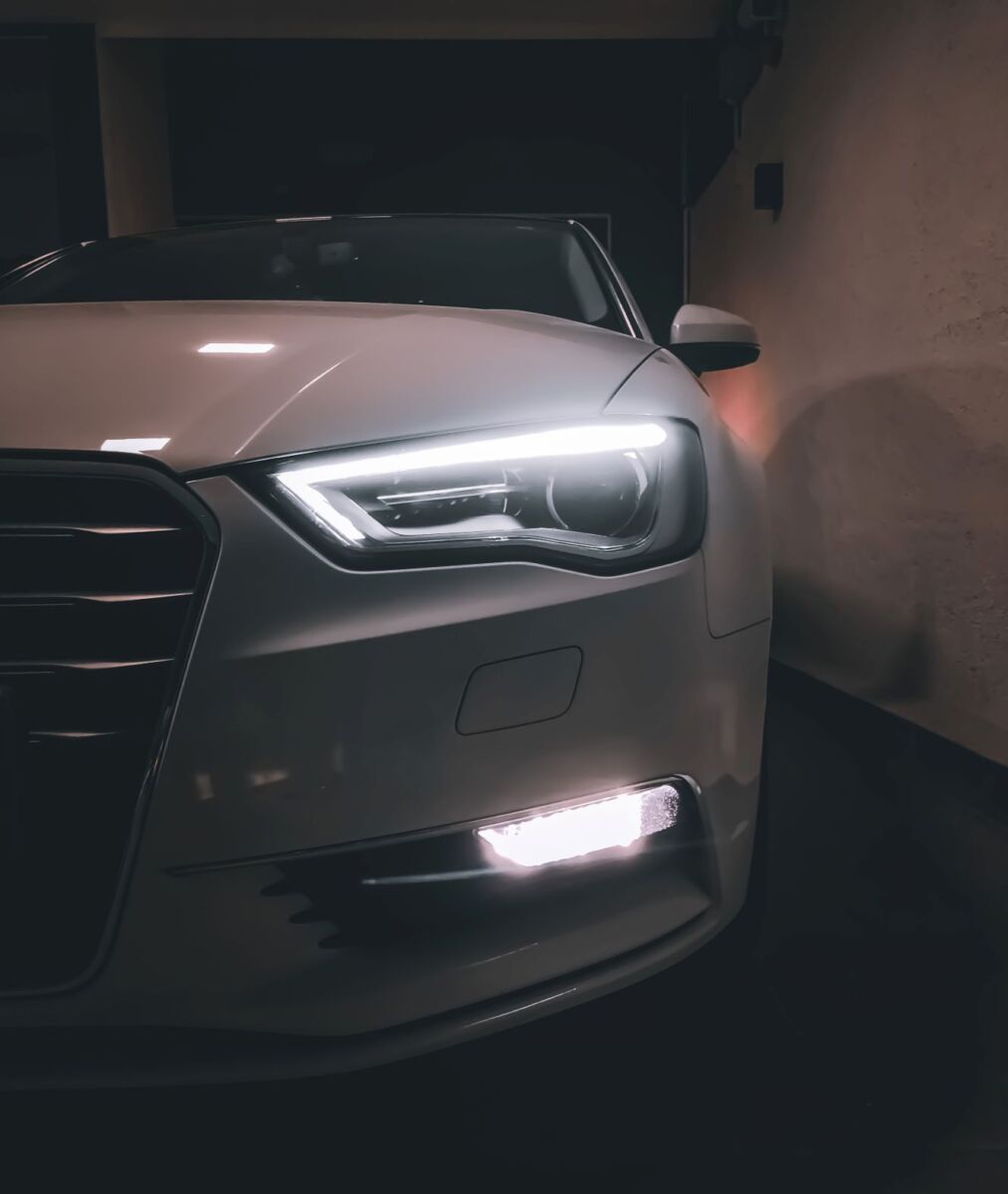 Ambient lighting systems to go ‘functional’ as automakers invest in customer-centric innovations, says fmi