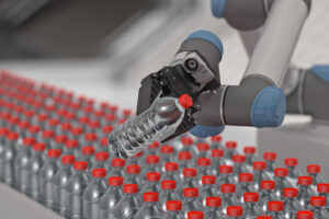 PIC ids ueye xc 22 05 industrial camera scene application cobot 2400x160...