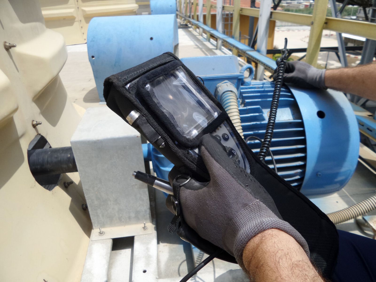 cf1bb45e-faa1-423a-93d8-aa9989f4704f