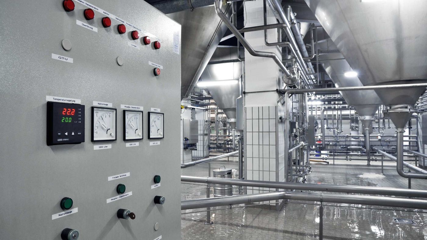 ifm electronic introduces current loop display for 4…20 mA signals