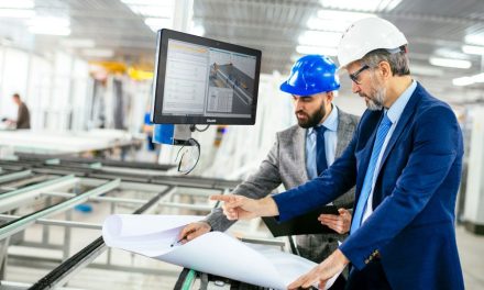 Rugged, Silent, Always On: How Shuttle’s Panel PCs Shape the Future of Industrial Interfaces