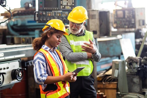 10 predictions of how MES & MOM will drive a new era of manufacturing resilience in 2026