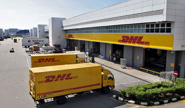 dhl trucks