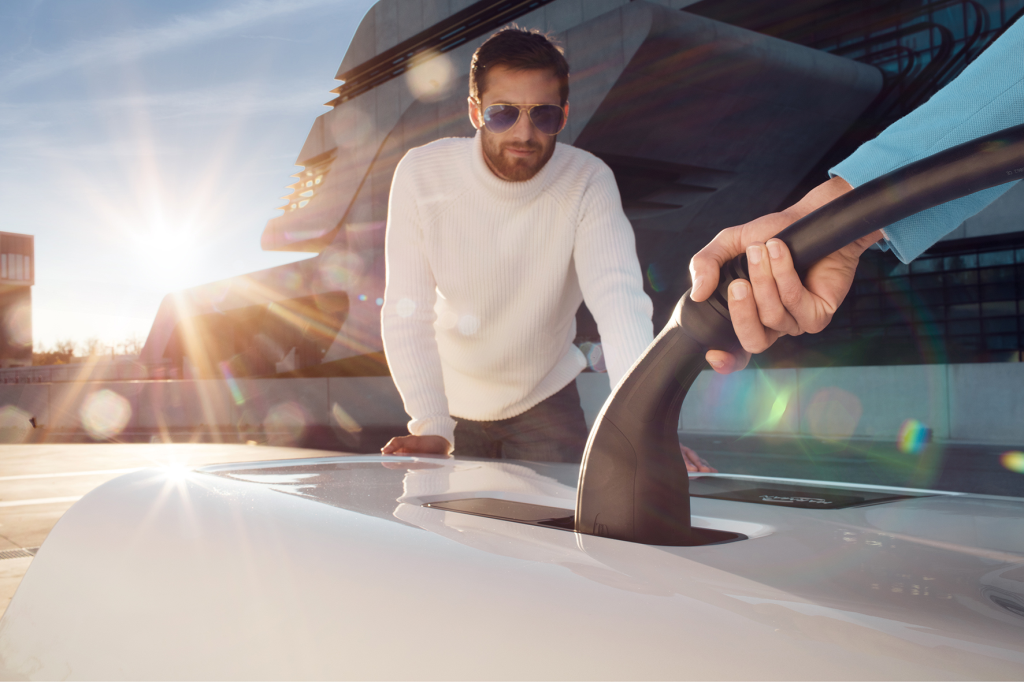 rindspeed snap fast charging photo 2