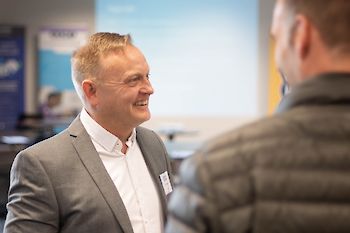 aemtdma073 karl metcalfe v1 pr5573 34473.350x0 is