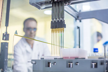 the tecan freedom evo 100 in use at sygnature discoverys laboratories.350x0 is
